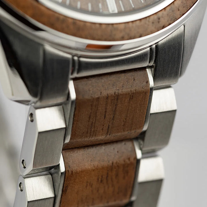 Jacques Lemans Eco Power 1-2115J - Herren Solaruhr 44mm Holz-Design