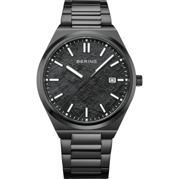 Bering Classic Herrenuhr 17639-722 schwarz matt mit Saphirglas 10 ATM wasserdicht