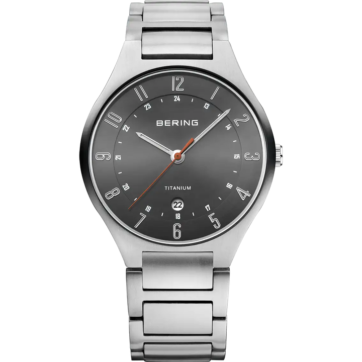 Bering Titanium Herrenuhr 11739-772 - Silber gebürstet | Ultraleicht & hypoallergen
