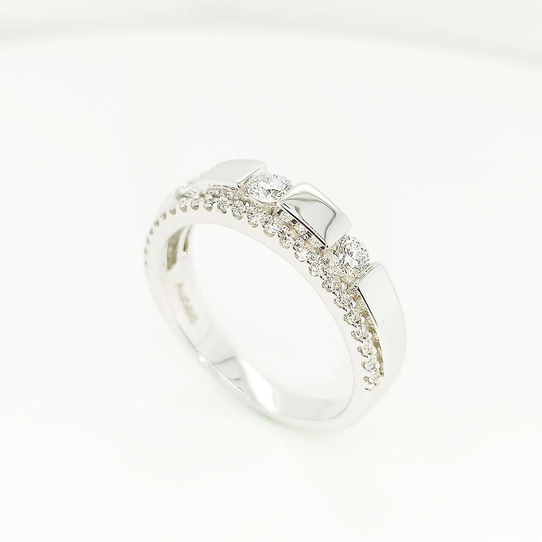 Damenring 585 Weißgold mit 0,50 ct Brillanten