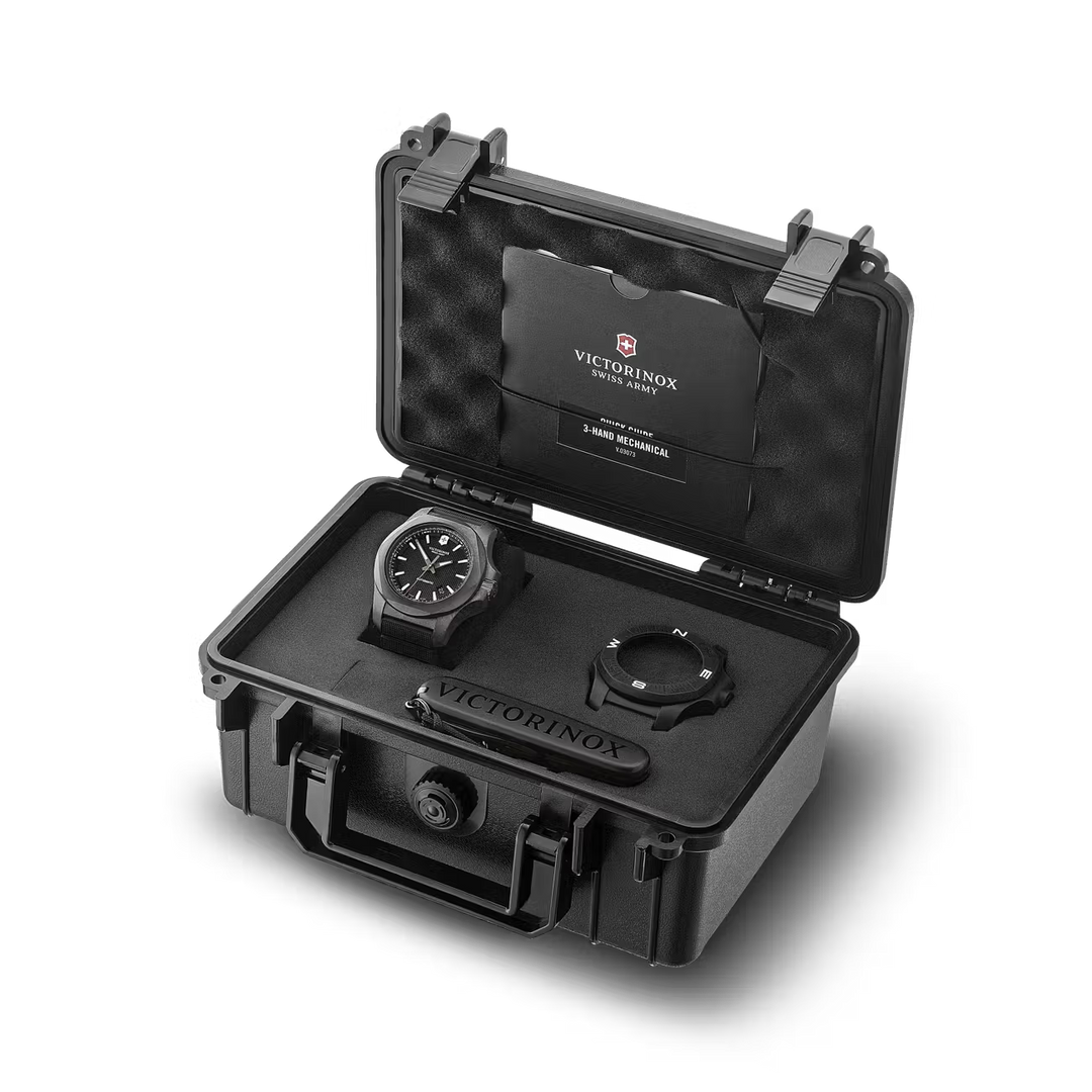 Victorinox I.N.O.X. Carbon Mechanical