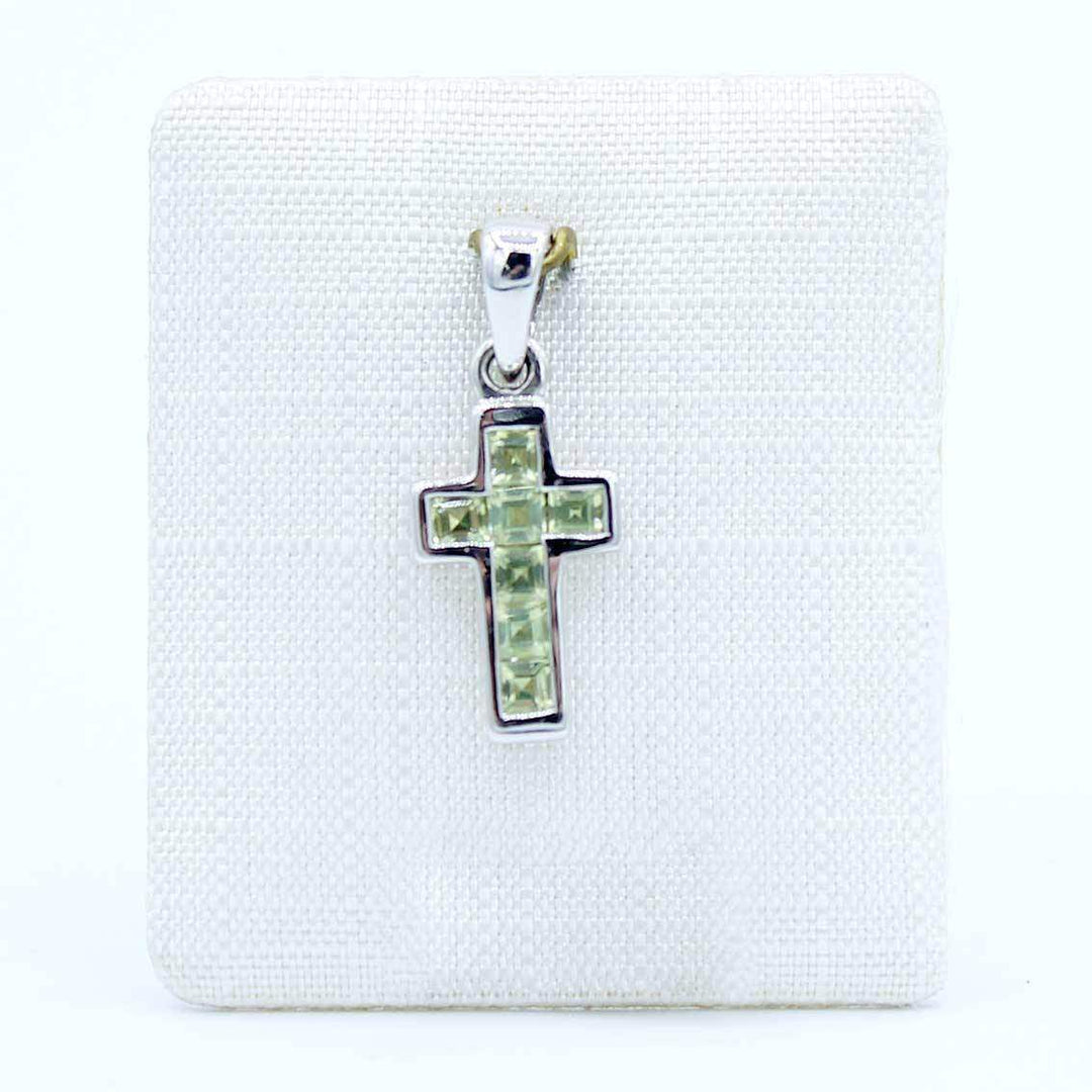 Kreuzanhänger Weißgold, Peridot - My Fine Jewellery
